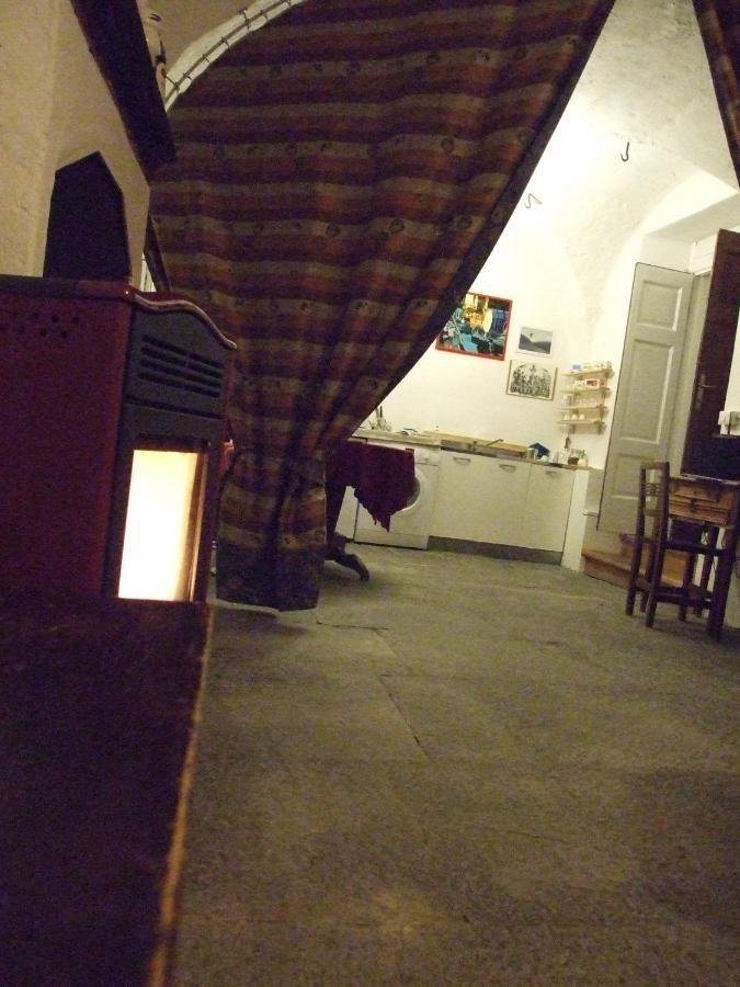 La Stufa Rossa Hotel Сондрио Екстериор снимка